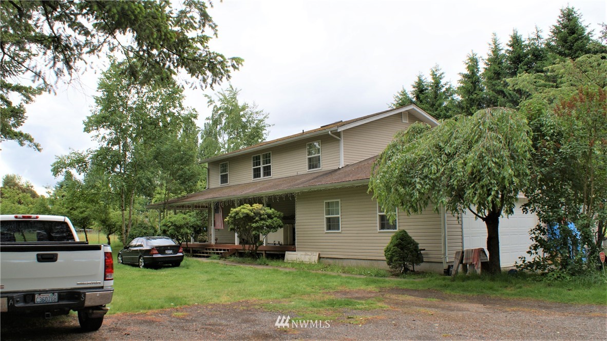 8898 Delta Line Road Custer, WA 98240 - Photo 4 of 9