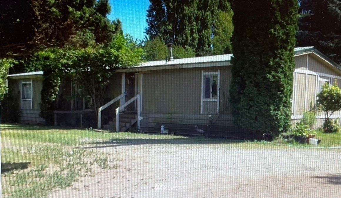 8898 Delta Line Road Custer, WA 98240 - Photo 7 of 9