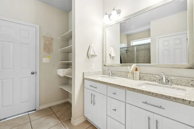 $355,000 | 442 Thornless Circle, Buda, TX 78610