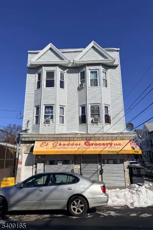 $1,500 | 207 Sussex Avenue, Unit 4, Newark, NJ 07103