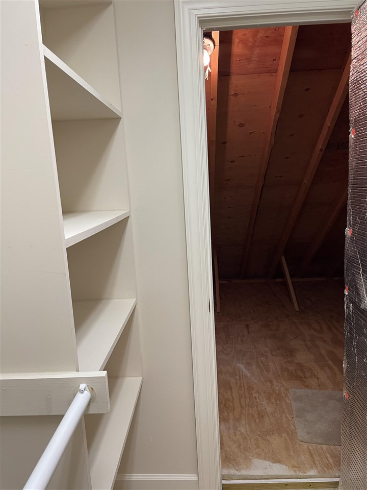 7370 Fontana Ridge Lane Raleigh, NC 27613 - Photo 21 of 27 2nd Floor Master closet