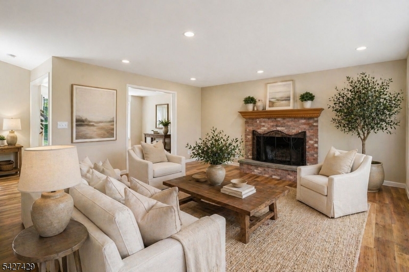 2 Log Road Lake Hopatcong, NJ 07849 - Photo 12 of 43