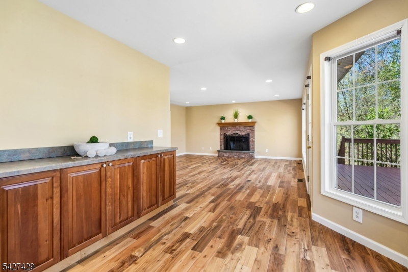 2 Log Road Lake Hopatcong, NJ 07849 - Photo 25 of 43