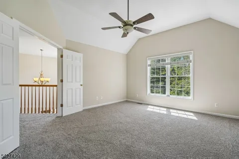 $750,000 | 2 Log Road, Lake Hopatcong, NJ 07849