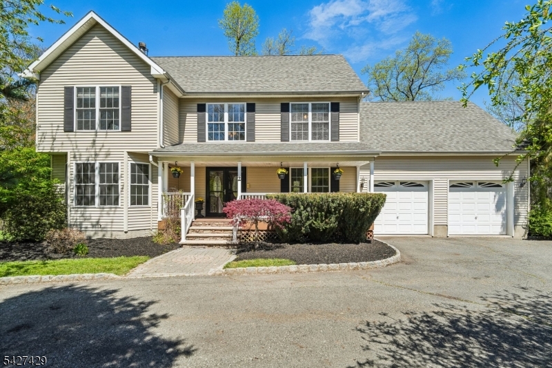 2 Log Road Lake Hopatcong, NJ 07849 - Photo 3 of 43