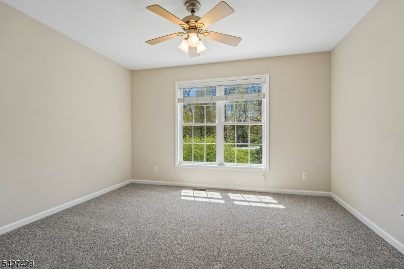 2 Log Road Lake Hopatcong, NJ 07849 - Photo 37 of 43