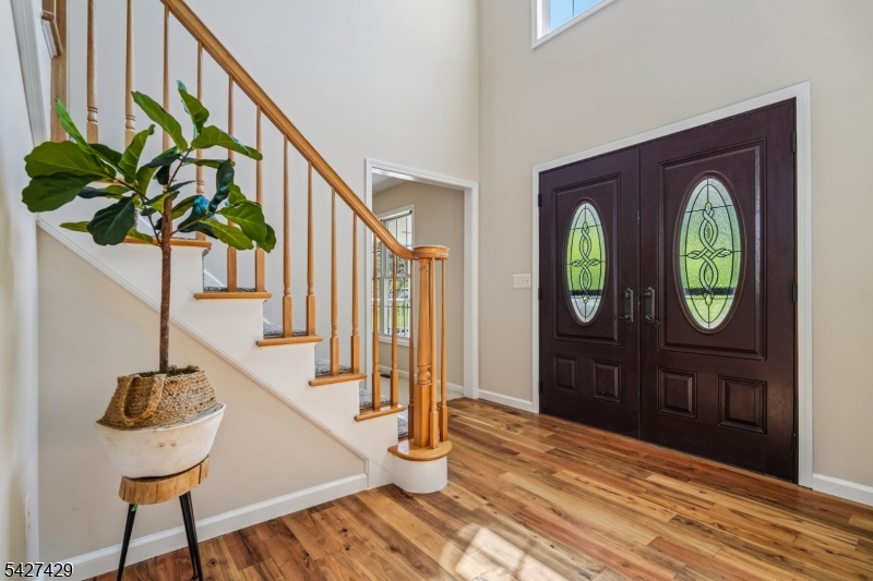 2 Log Road Lake Hopatcong, NJ 07849 - Photo 7 of 43