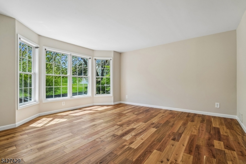 2 Log Road Lake Hopatcong, NJ 07849 - Photo 9 of 43
