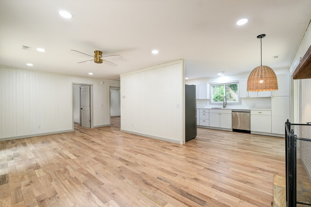 251 Ridge Cliff Road Marble, NC 28905 - Photo 5 of 39