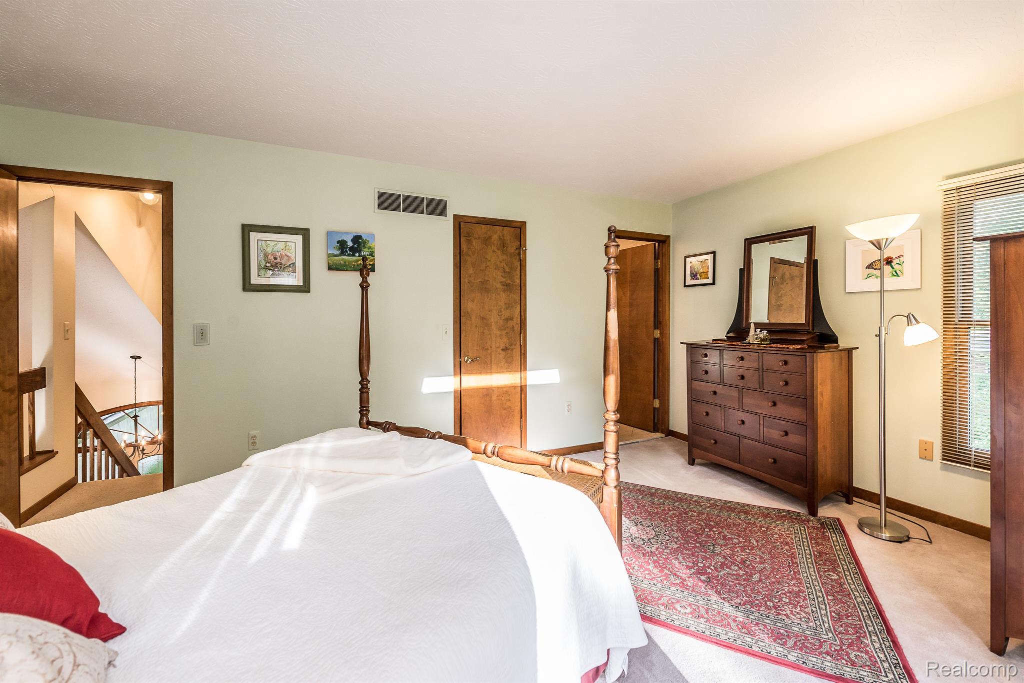 4162 Pleasant Valley Road Brighton, MI 48114 - Photo 15 of 36 Gallery Image 15