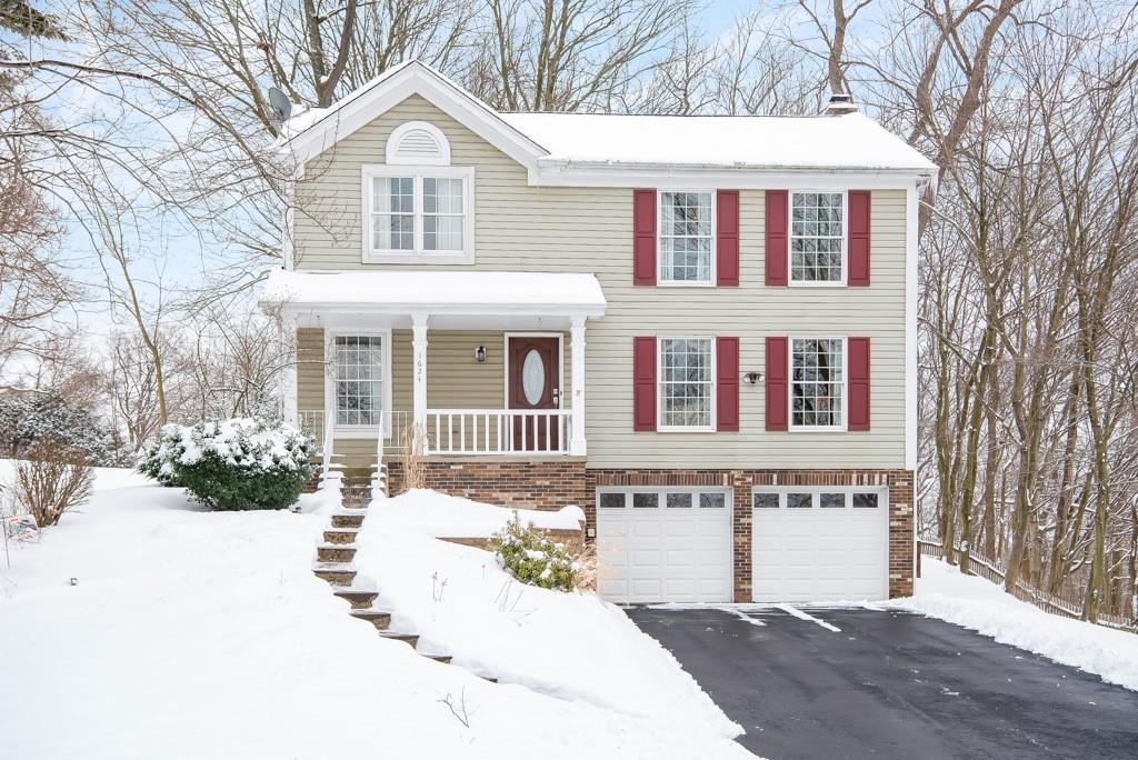 1624 Forest Ridge Drive Pittsburgh, PA 15237 - Photo 1 of 25 Gallery Image 1