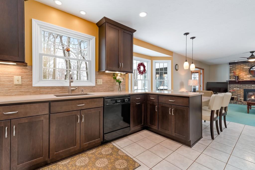 1624 Forest Ridge Drive Pittsburgh, PA 15237 - Photo 13 of 25 Gallery Image 13