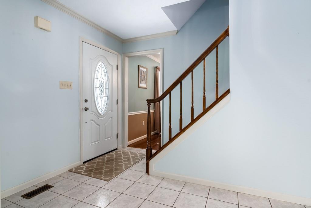 1624 Forest Ridge Drive Pittsburgh, PA 15237 - Photo 6 of 25 Gallery Image 6