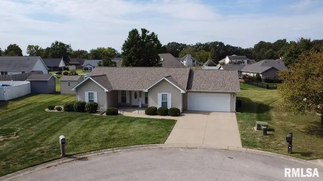 $249,000 | 108 Chase Lane, Marion, IL 62959