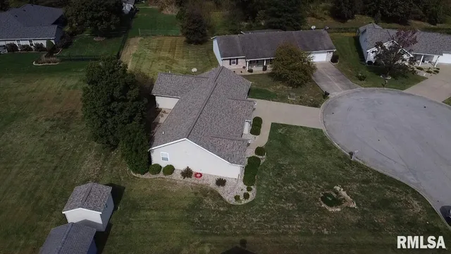 $249,000 | 108 Chase Lane, Marion, IL 62959