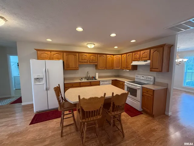 $249,000 | 108 Chase Lane, Marion, IL 62959