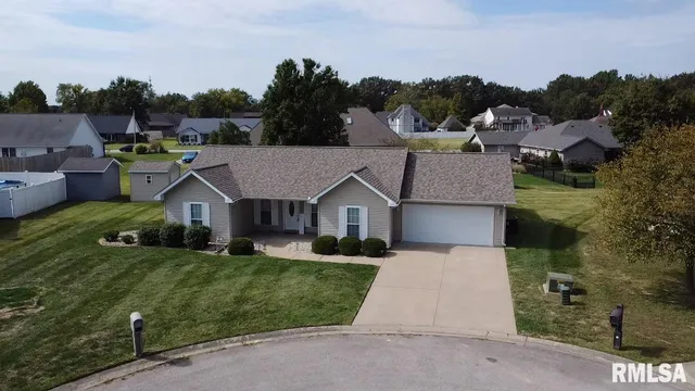 $249,000 | 108 Chase Lane, Marion, IL 62959