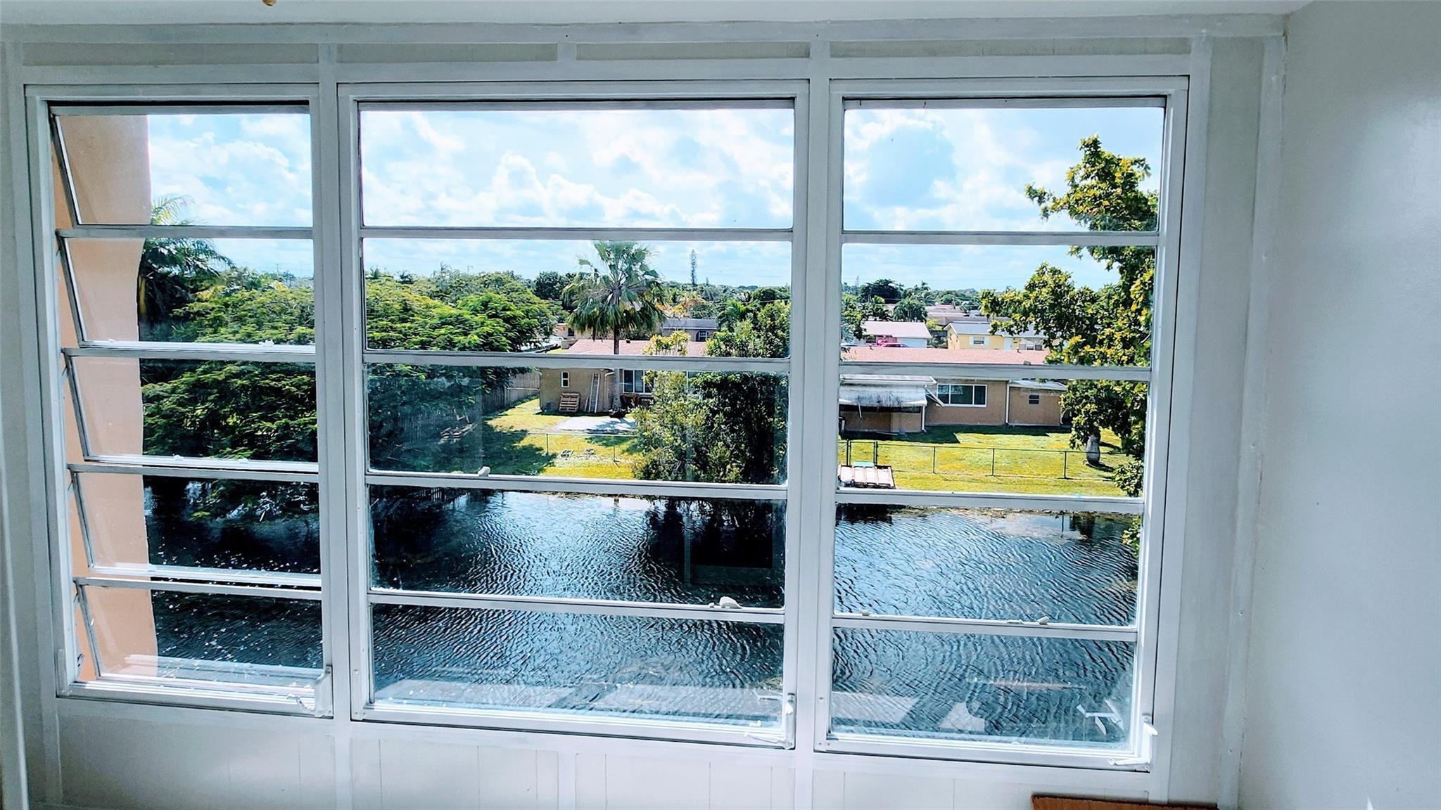 2721 North Pine Island Road, Unit 309 Sunrise, FL 33322 - Photo 3 of 23 Photo 3