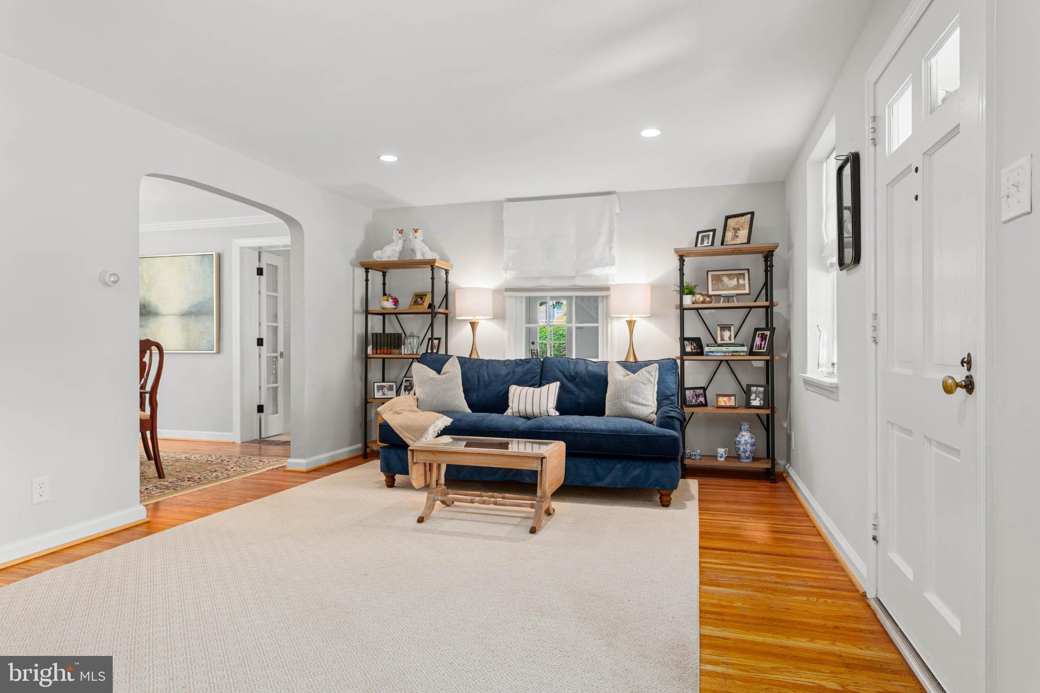 529 Covington Road Havertown, PA 19083 - Photo 7 of 34 a living room with furniture