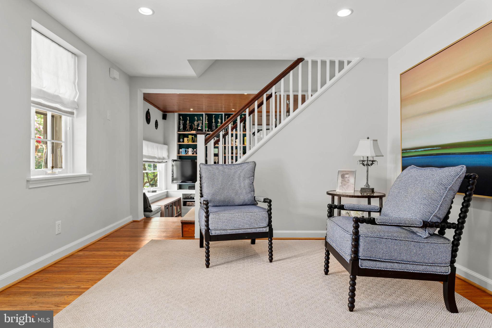 529 Covington Road Havertown, PA 19083 - Photo 8 of 34 a living room with furniture and a potted plant