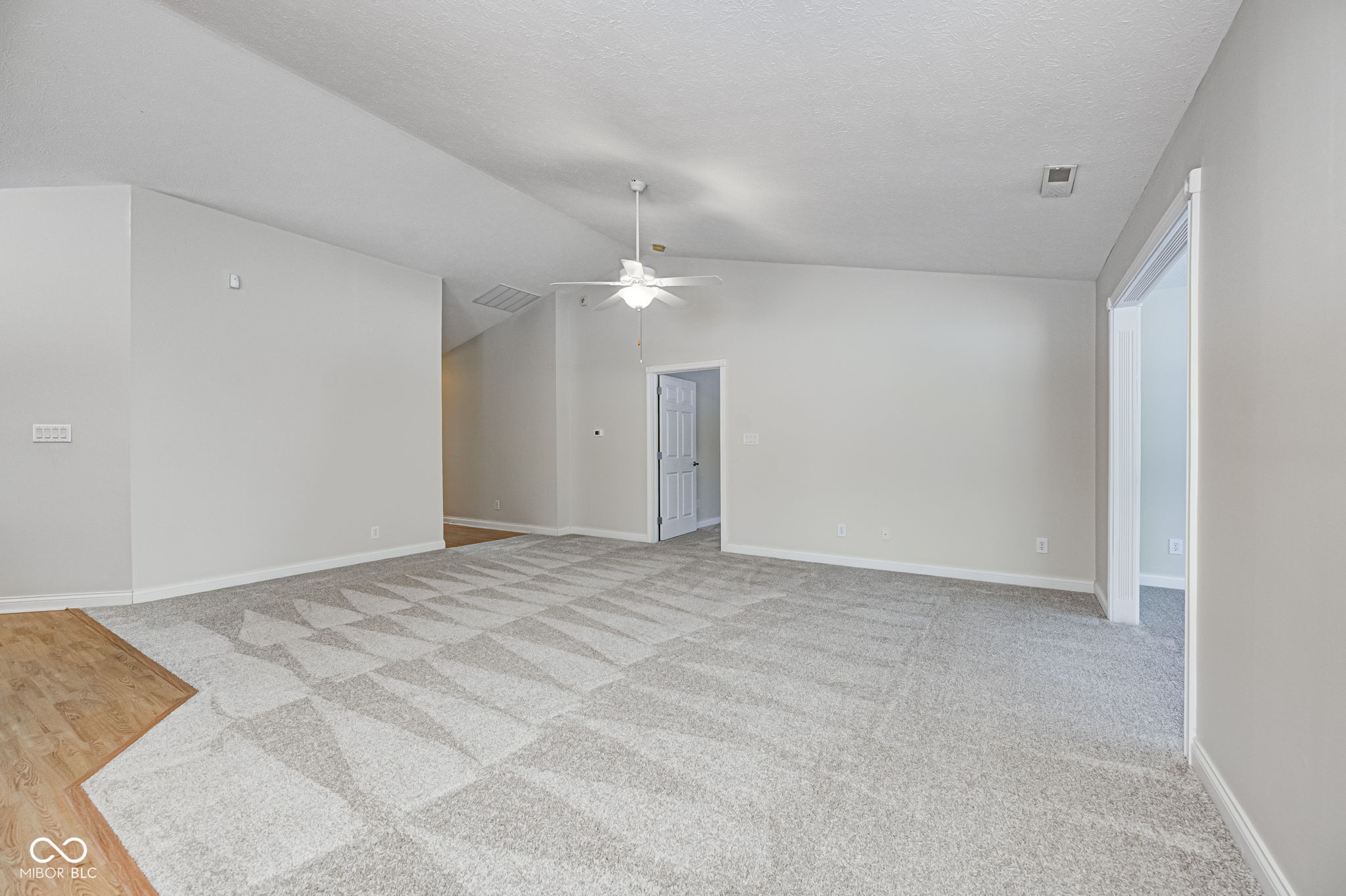 7775 Rosa Drive Indianapolis, IN 46237 - Photo 5 of 27