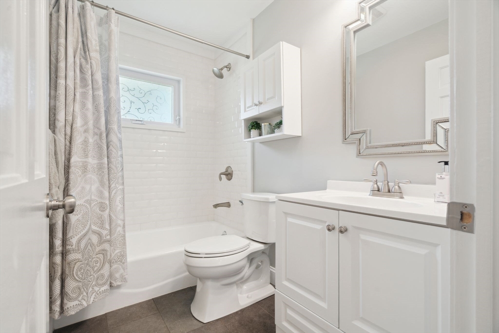 46 Chubb Road Framingham, MA 01701 - Photo 7 of 20 Gallery Image 7