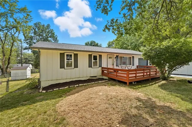 $165,000 | 8201 East 110th Street, Kansas City, MO 64134