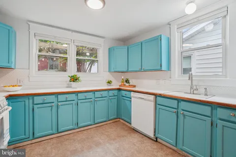 $700,000 | 2439 Monroe Street Northeast, Washington, DC 20018