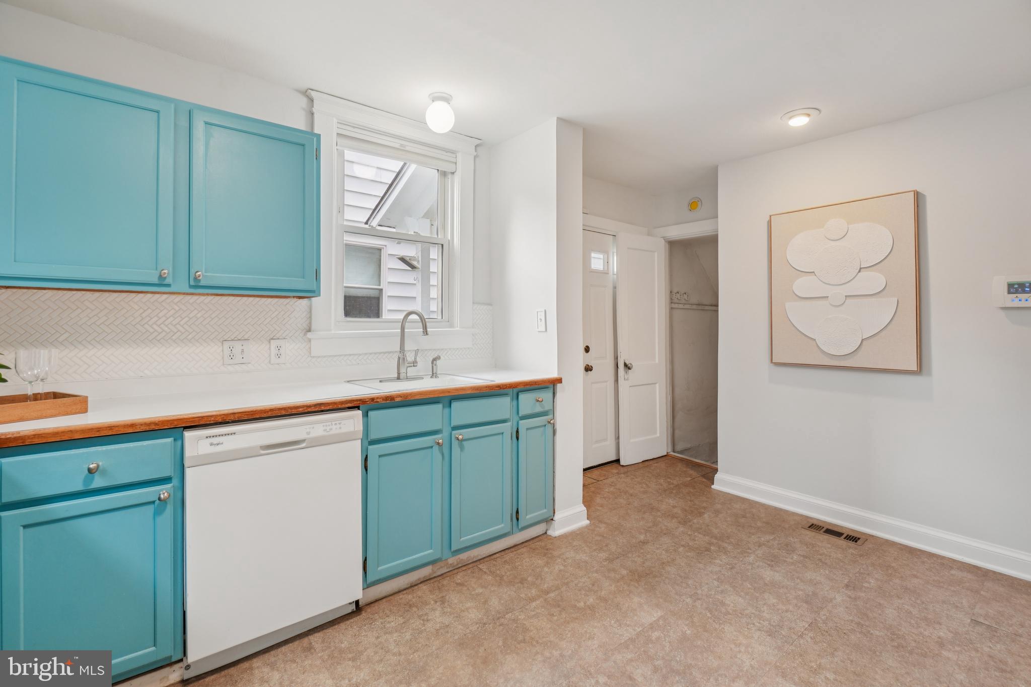 2439 Monroe Street Northeast Washington, DC 20018 - Photo 13 of 31