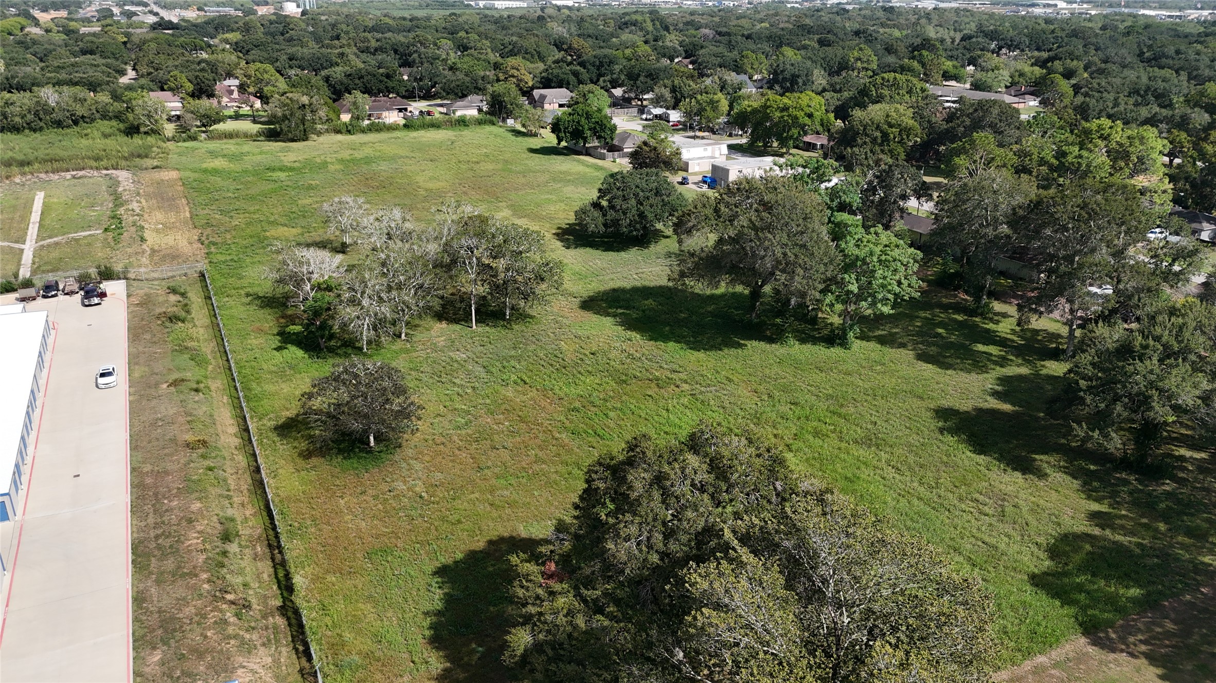 2401 4th Street Rosenberg, TX 77471 - Photo 6 of 25 Gallery Image 6