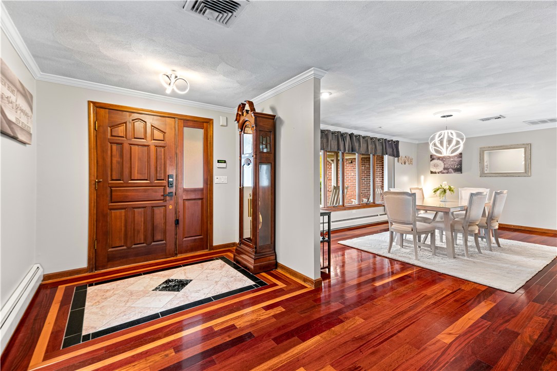 642 Greenville Road North Smithfield, RI 02896 - Photo 12 of 47