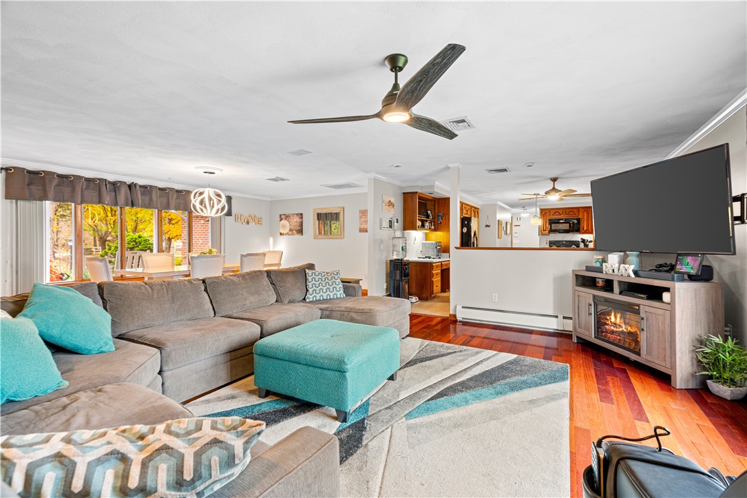 642 Greenville Road North Smithfield, RI 02896 - Photo 15 of 47