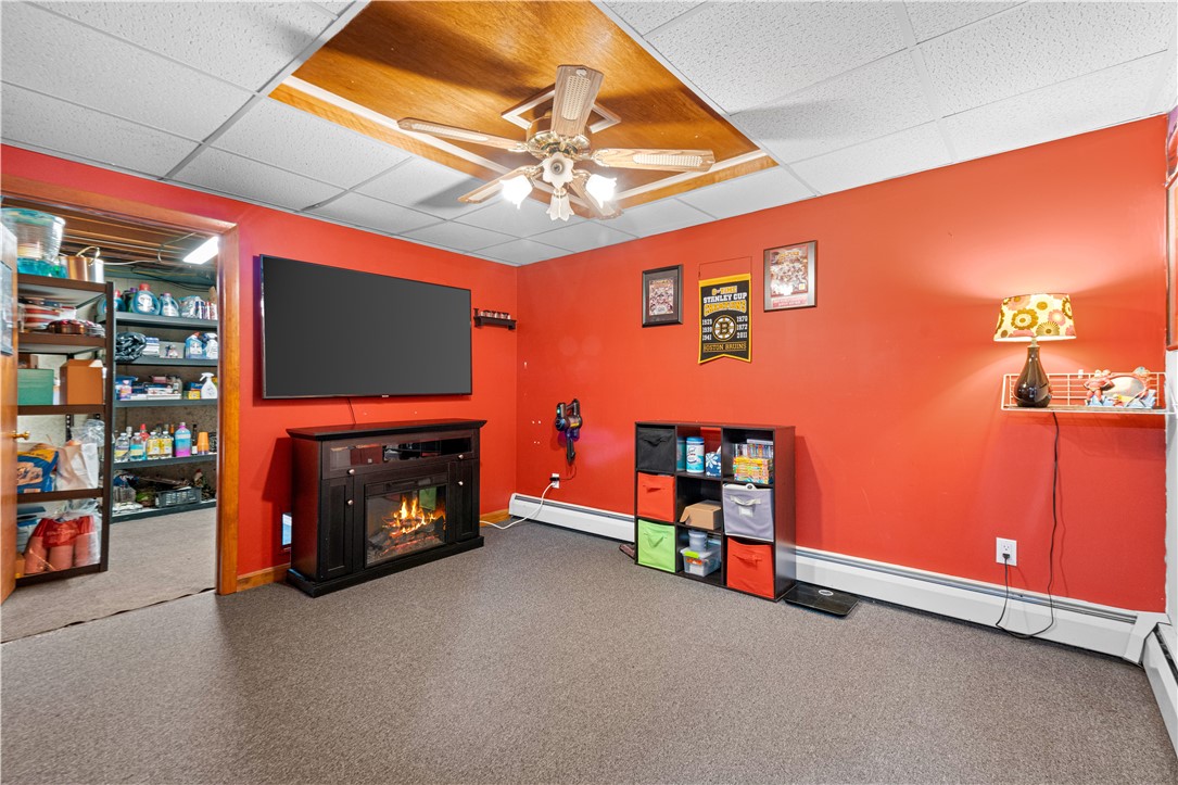 642 Greenville Road North Smithfield, RI 02896 - Photo 26 of 47