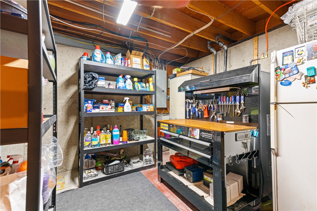 642 Greenville Road North Smithfield, RI 02896 - Photo 27 of 47