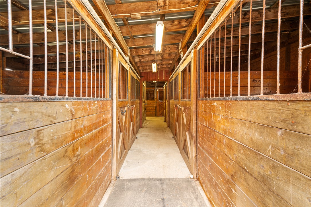 642 Greenville Road North Smithfield, RI 02896 - Photo 35 of 47