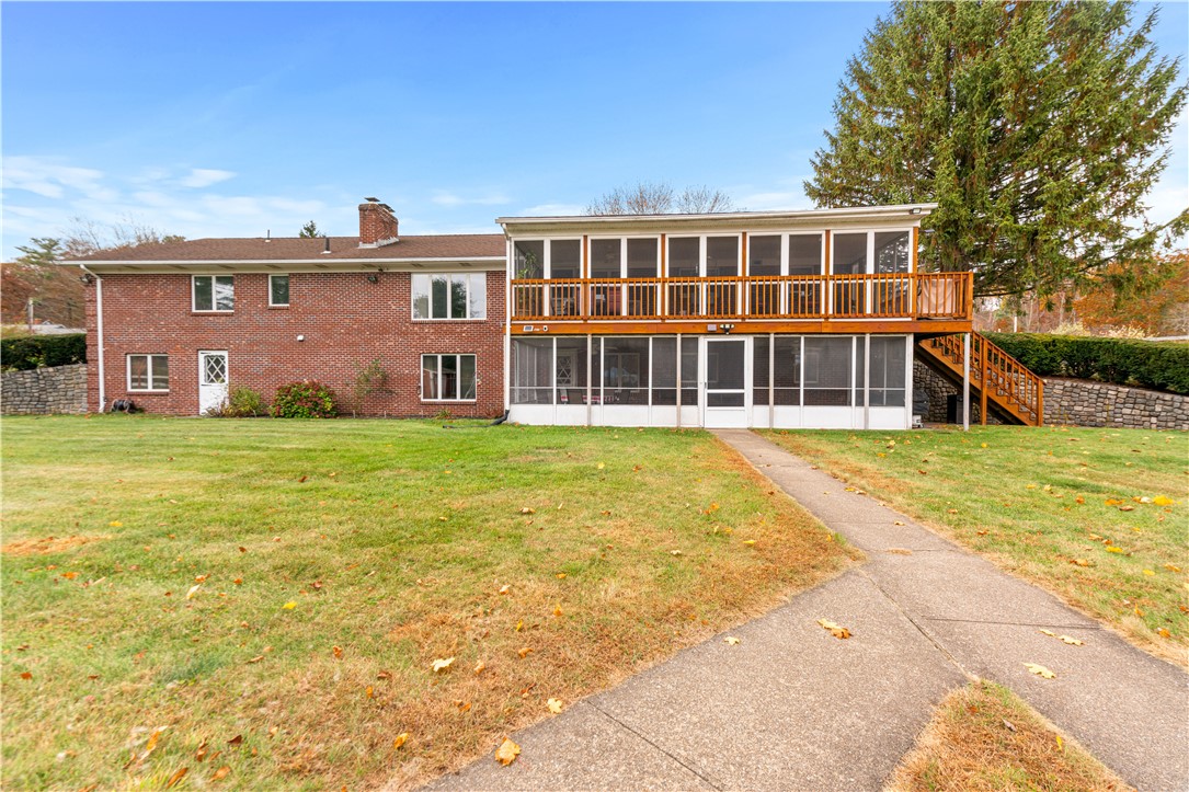 642 Greenville Road North Smithfield, RI 02896 - Photo 4 of 47