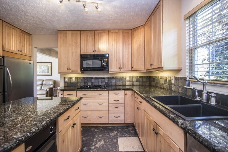 188 Midhurst Road Gahanna, OH 43230 - Photo 16 of 32