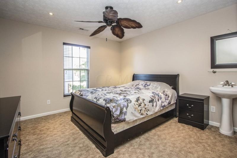 188 Midhurst Road Gahanna, OH 43230 - Photo 26 of 32