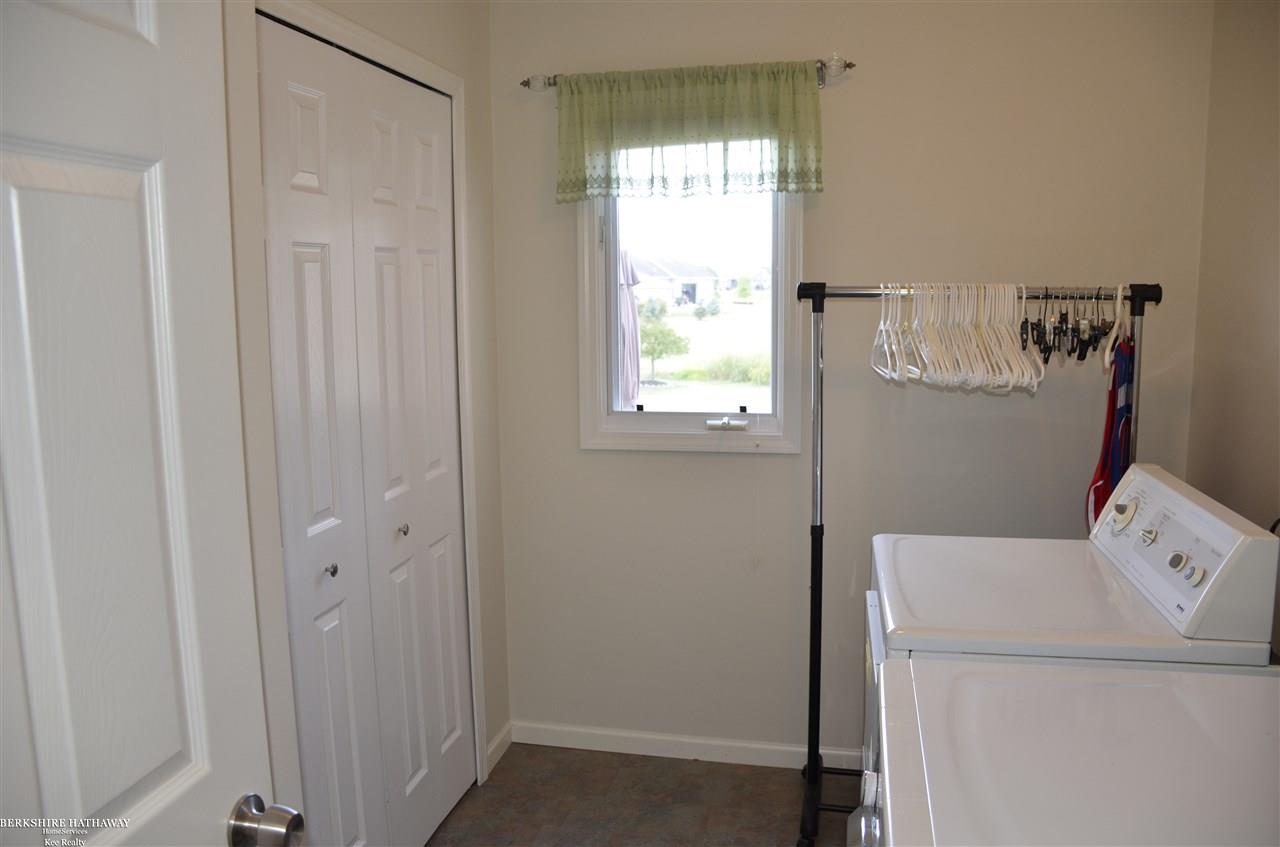 6364 Fox Ridge Almont, MI 48003 - Photo 28 of 38