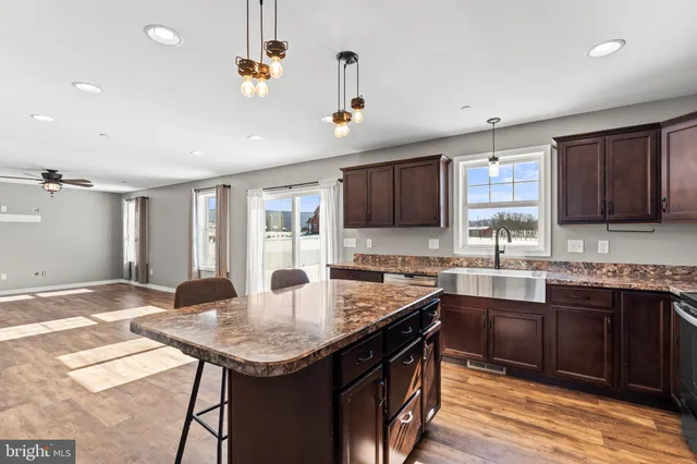 $539,900 | 21689 Jefferson Boulevard, Smithsburg, MD 21783