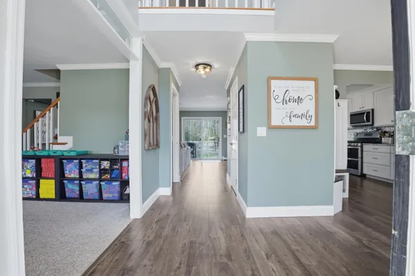 $750,000 | 3 Dover Lane, Buzzards Bay, MA 02532