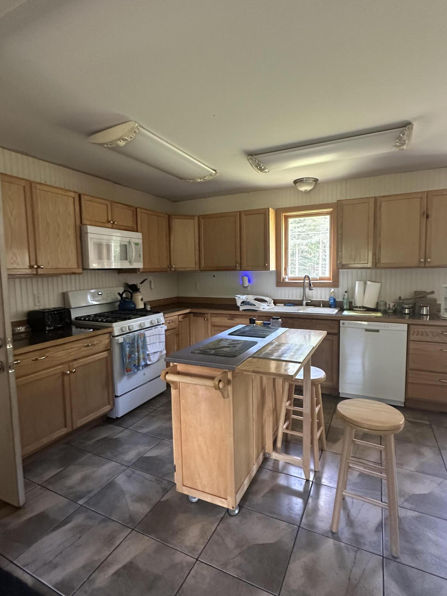272 Willey District Road Cherryfield, ME 04622 - Photo 5 of 20 IMG_6129