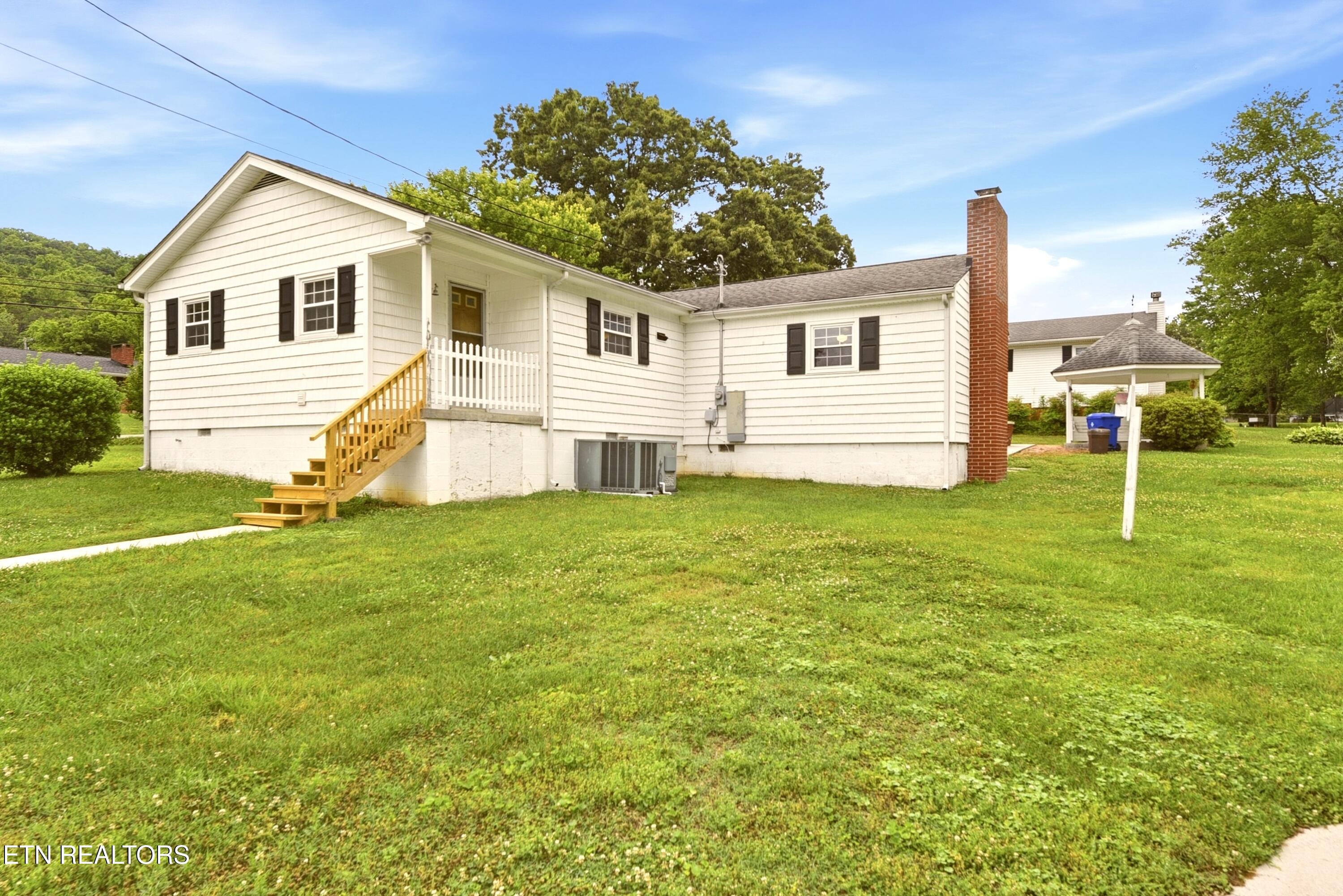 505 Ridgeview Drive Clinton, TN 37716 - Photo 24 of 35 19045