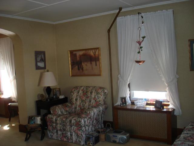 6 Harding Avenue Adams, MA 01220 - Photo 5 of 17 living room