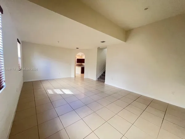 $4,250 | 191 Southeast 35 Avenue, Homestead, FL 33033