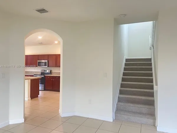$4,250 | 191 Southeast 35 Avenue, Homestead, FL 33033