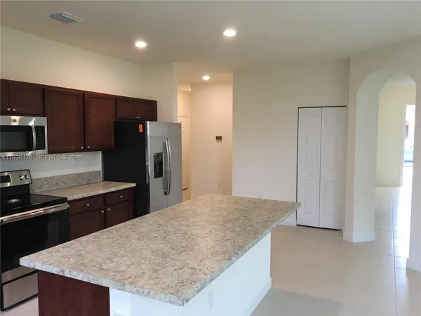 $4,350 | 191 Southeast 35 Avenue, Homestead, FL 33033