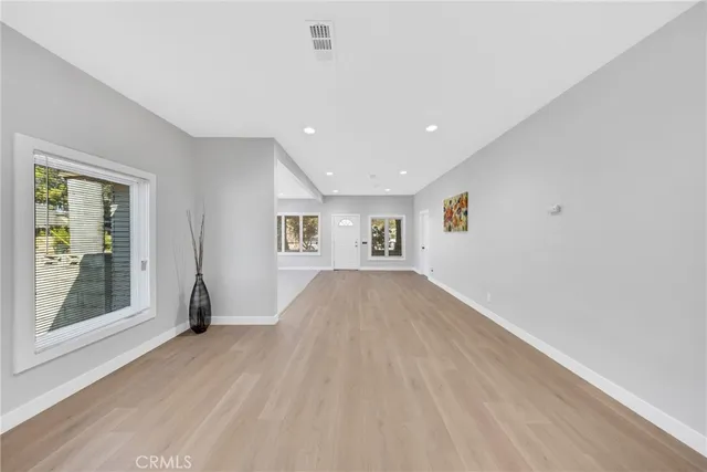 $989,000 | 404 East Kingsley Avenue, Pomona, CA 91767