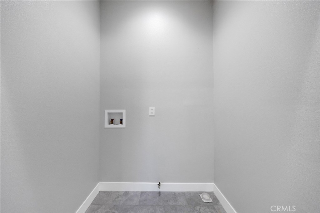 404 East Kingsley Avenue Pomona, CA 91767 - Photo 13 of 48