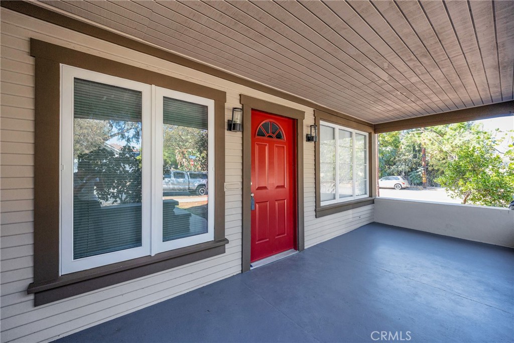 404 East Kingsley Avenue Pomona, CA 91767 - Photo 2 of 48